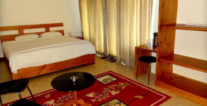 Mount N Mist Hotel ناينيتال المظهر الخارجي الصورة